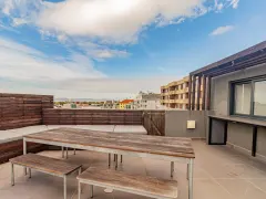 Green Point Penthouse in Three Anchor Bay – photo 11 thumbnail