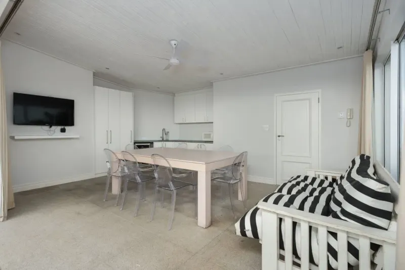 Strathmore House in Camps Bay – photo 29