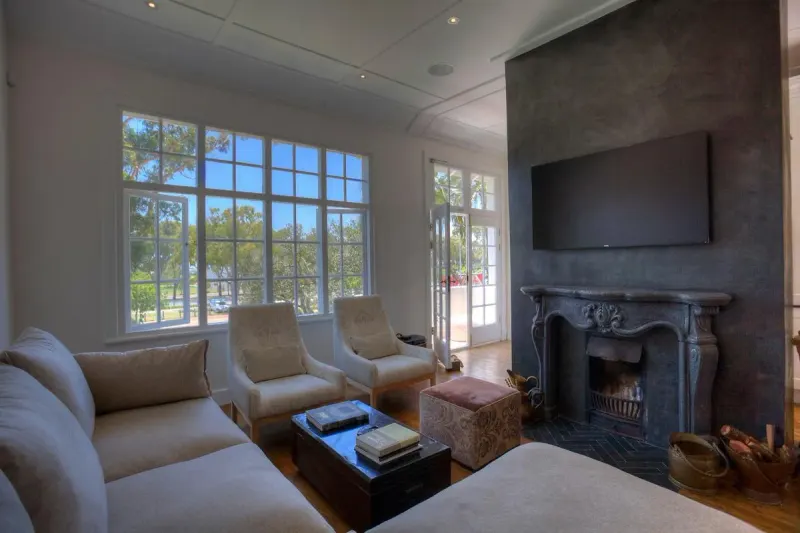 Hampton Green Point Apartment in Green Point – photo 5