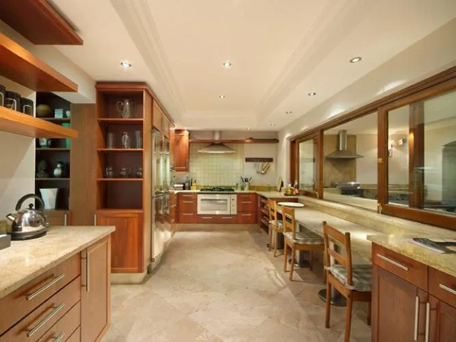 property_916eff5d-97e0-4a20-b9d6-0d0b3829b1c9_7