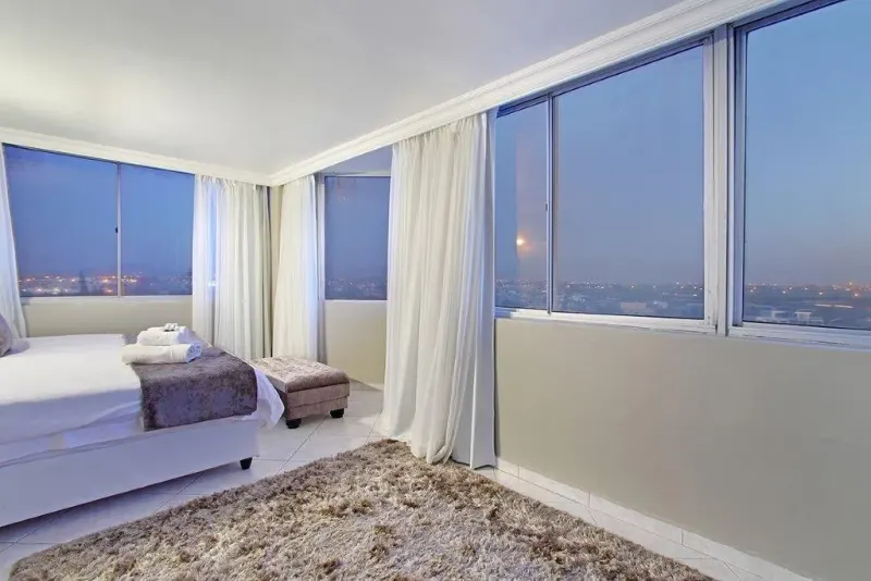 Nautica 501 in Table View – photo 21