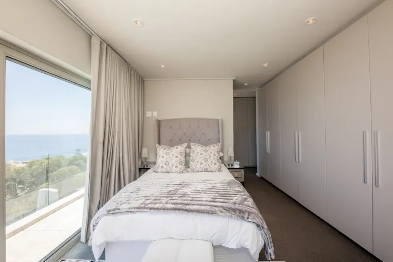 Aegea in Bantry Bay – photo 12