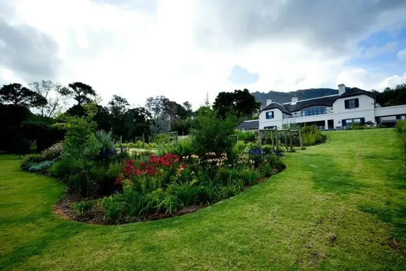 Monterey Mansion in Bel Ombre – photo 14