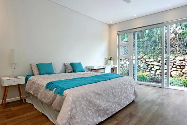 property_931cf3d3-88d6-44a0-bcec-ae696b3fae87_10