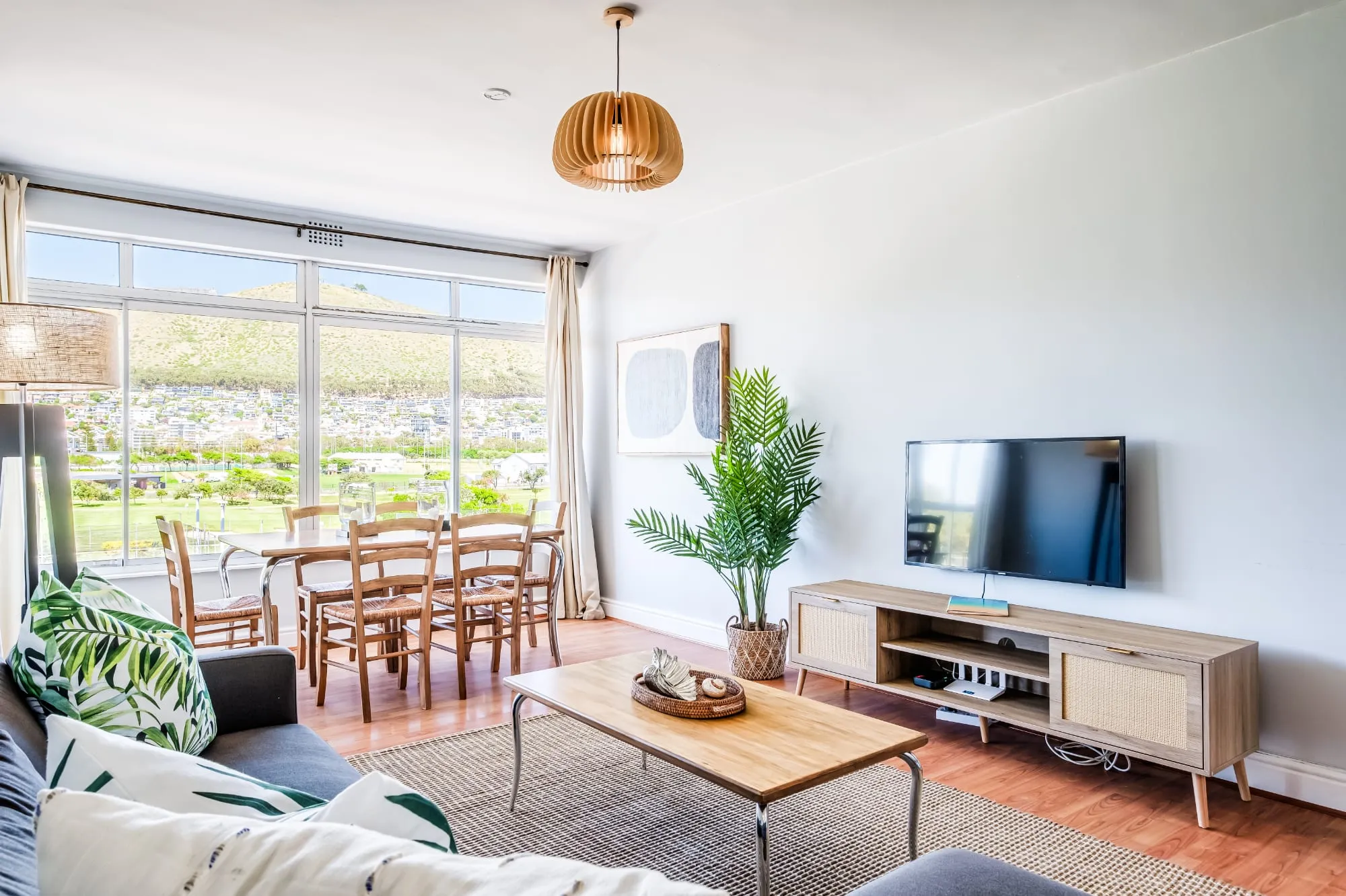 property_93b8111c-c5ba-40a0-8e8c-f9ada37fa6ba_12