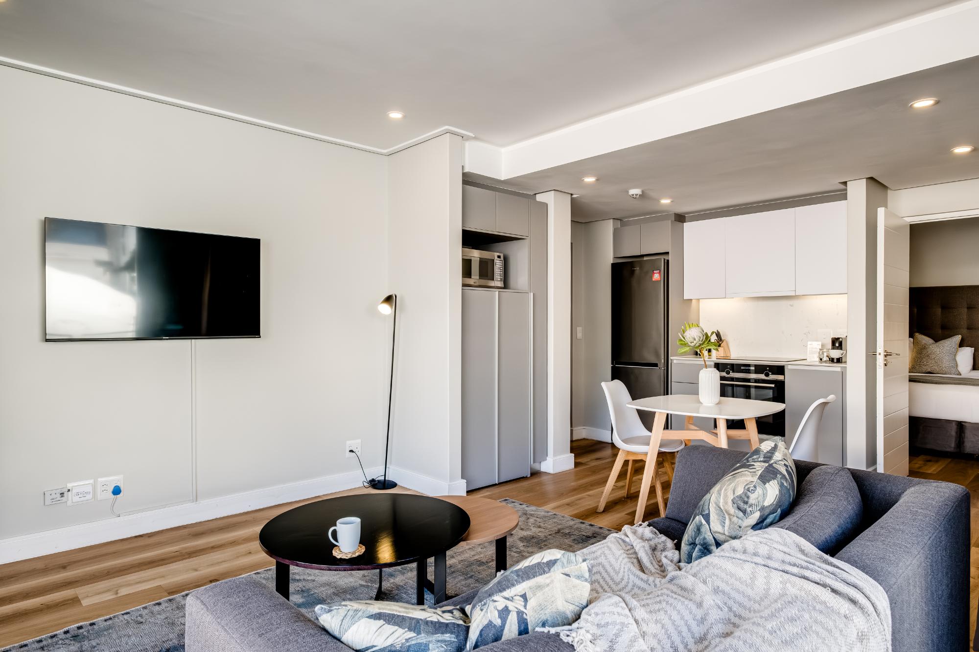 property_93baccda-76a8-4d35-ad8b-a4342303541c_2