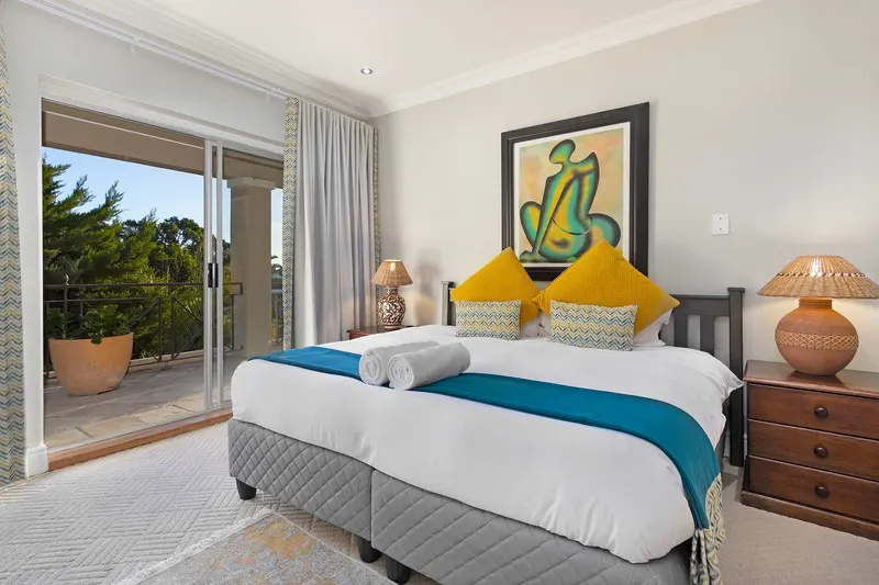 Beachy Villa in Camps Bay – photo 27