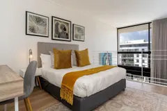 Urban Palette Apartment in Green Point – photo 16 thumbnail