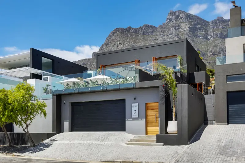 Jo Leo Villa in Camps Bay – photo 49