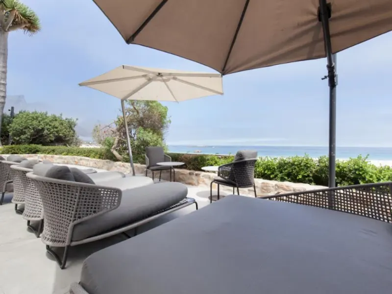 8 Glen Beach Villa in Camps Bay – photo 13