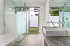 Villa Willesden in Camps Bay – photo 19 thumbnail