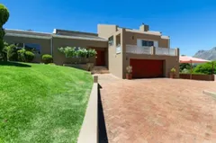 Hout Bay Villa in Hout Bay – photo 14 thumbnail