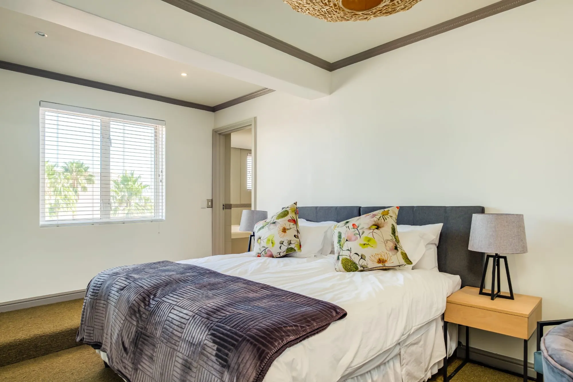 property_954760b5-2e87-4cbe-ab81-877890ff4d00_2