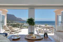 Villa Serenita in Camps Bay – photo 1 thumbnail