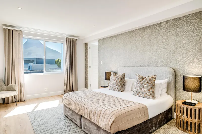 Sapphire Tide Pad in Camps Bay – photo 25
