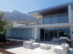 Elite Duo in Camps Bay – photo 1 thumbnail