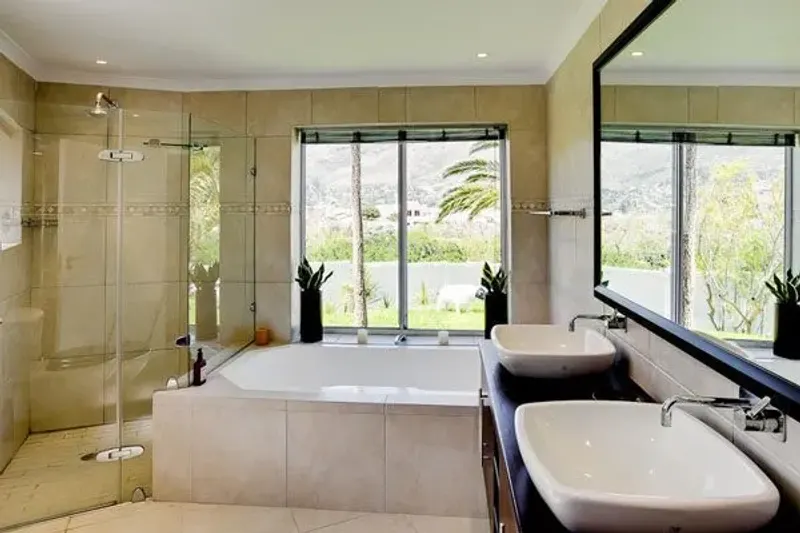 North Shore in Hout Bay – photo 2