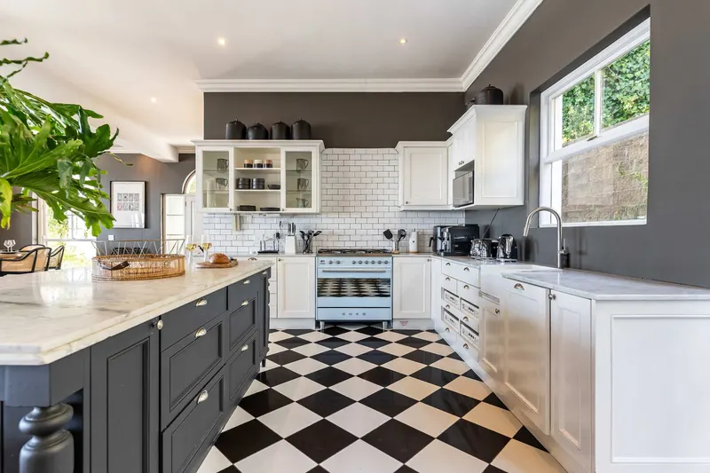 Chateau Camps in Camps Bay – photo 19