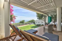 Tree Rd Villa in Camps Bay – photo 1 thumbnail