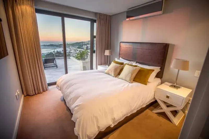 Elegance Villa in Camps Bay – photo 25