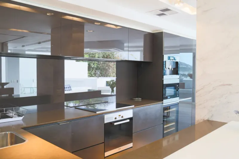 Victoria Rd Luxury Apartment 101 in Bakoven – photo 16