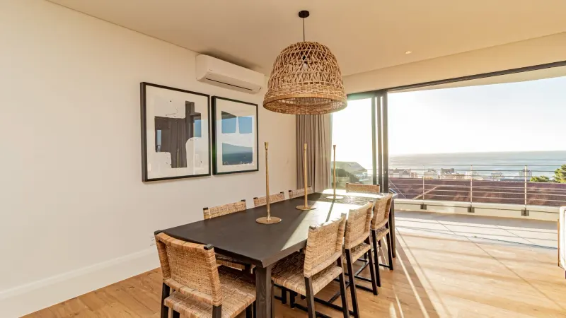 Alpha Sunsets in Sea Point – photo 22