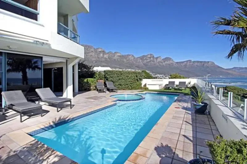 Clifton Nautica in Camps Bay – photo 1