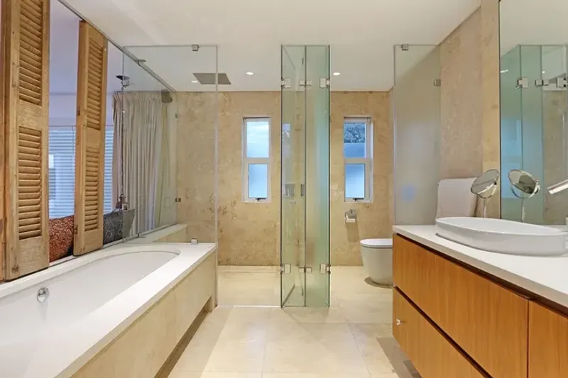 Ivory Sands Bungalow in Clifton – photo 14