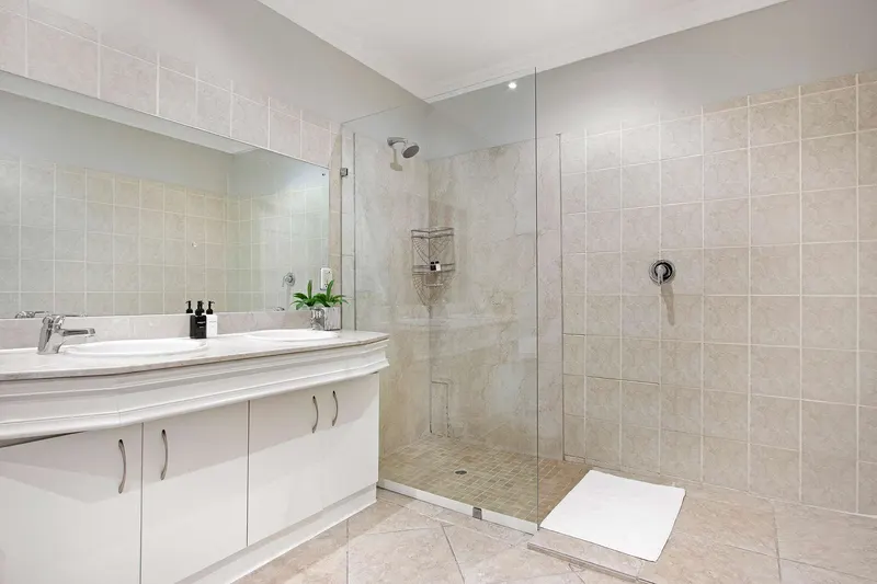 Beachy Villa in Camps Bay – photo 21