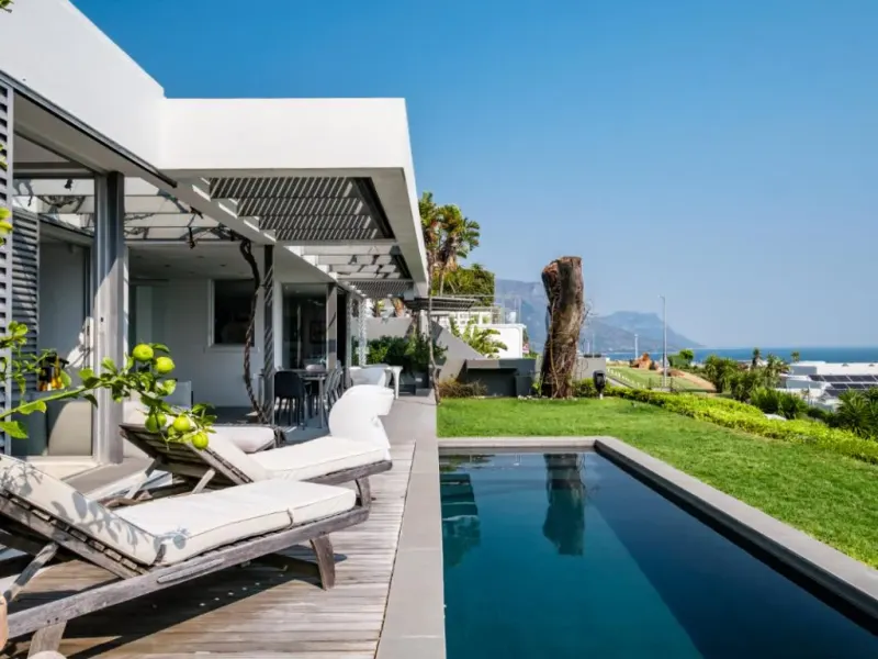Harmony Views in Camps Bay – photo 33