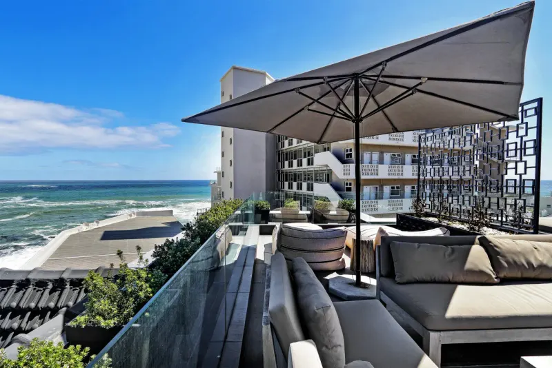 Bantry Luxe Apartment 2 in Bantry Bay – photo 2