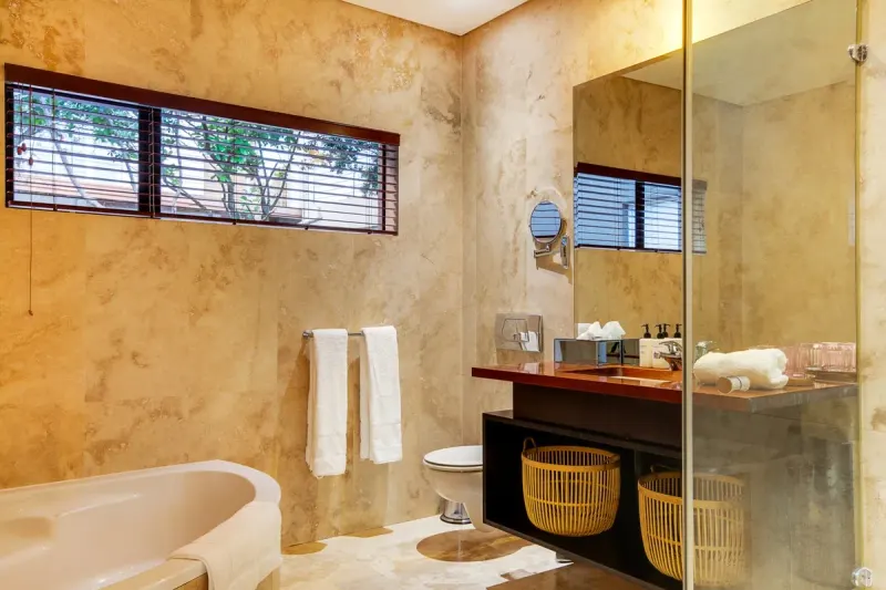 Lion's Crest Villa in Bakoven – photo 18