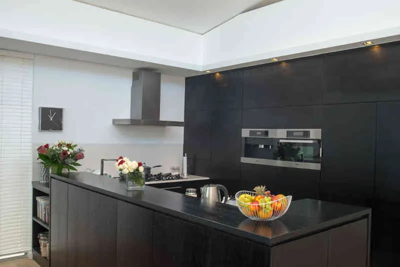 property_985b0e5c-4b10-4dae-8bbe-632861d30b58_14