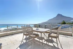 The Rocks in Camps Bay – photo 12 thumbnail