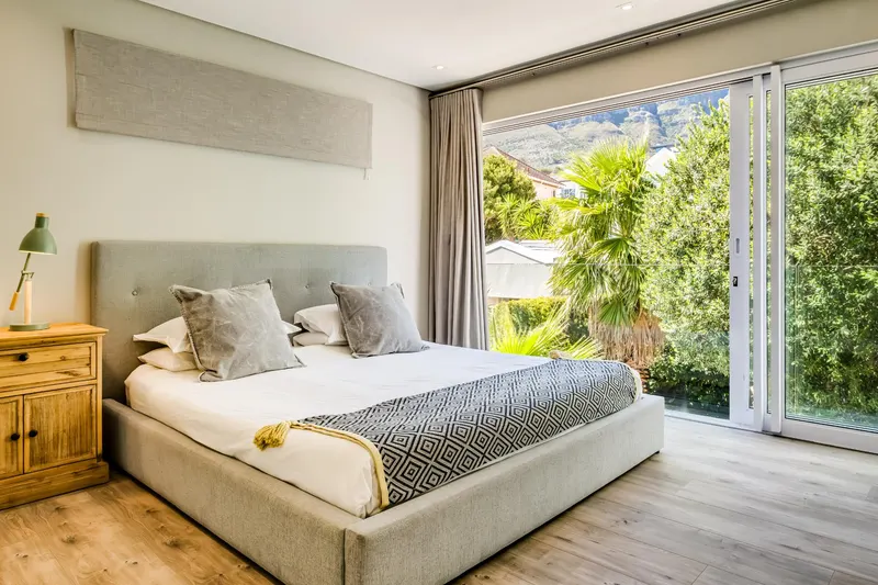 Serein in Camps Bay – photo 23