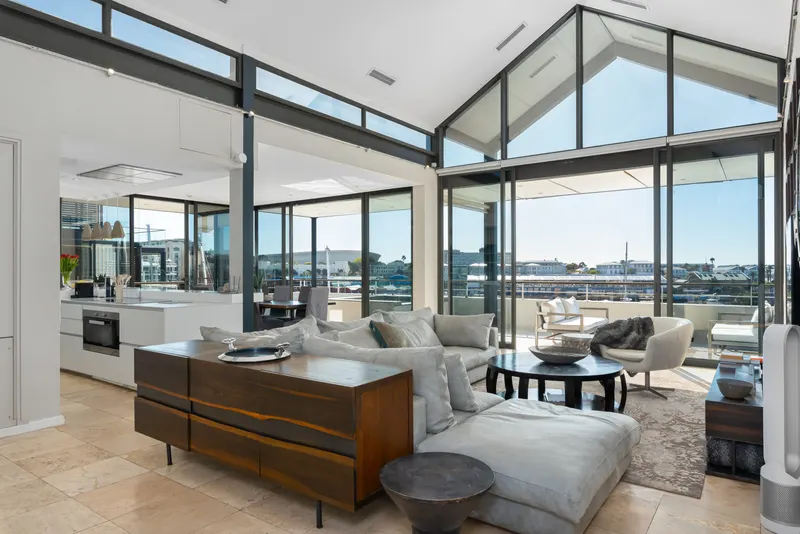 Parergon 403 Penthouse in V&A Waterfront – photo 15
