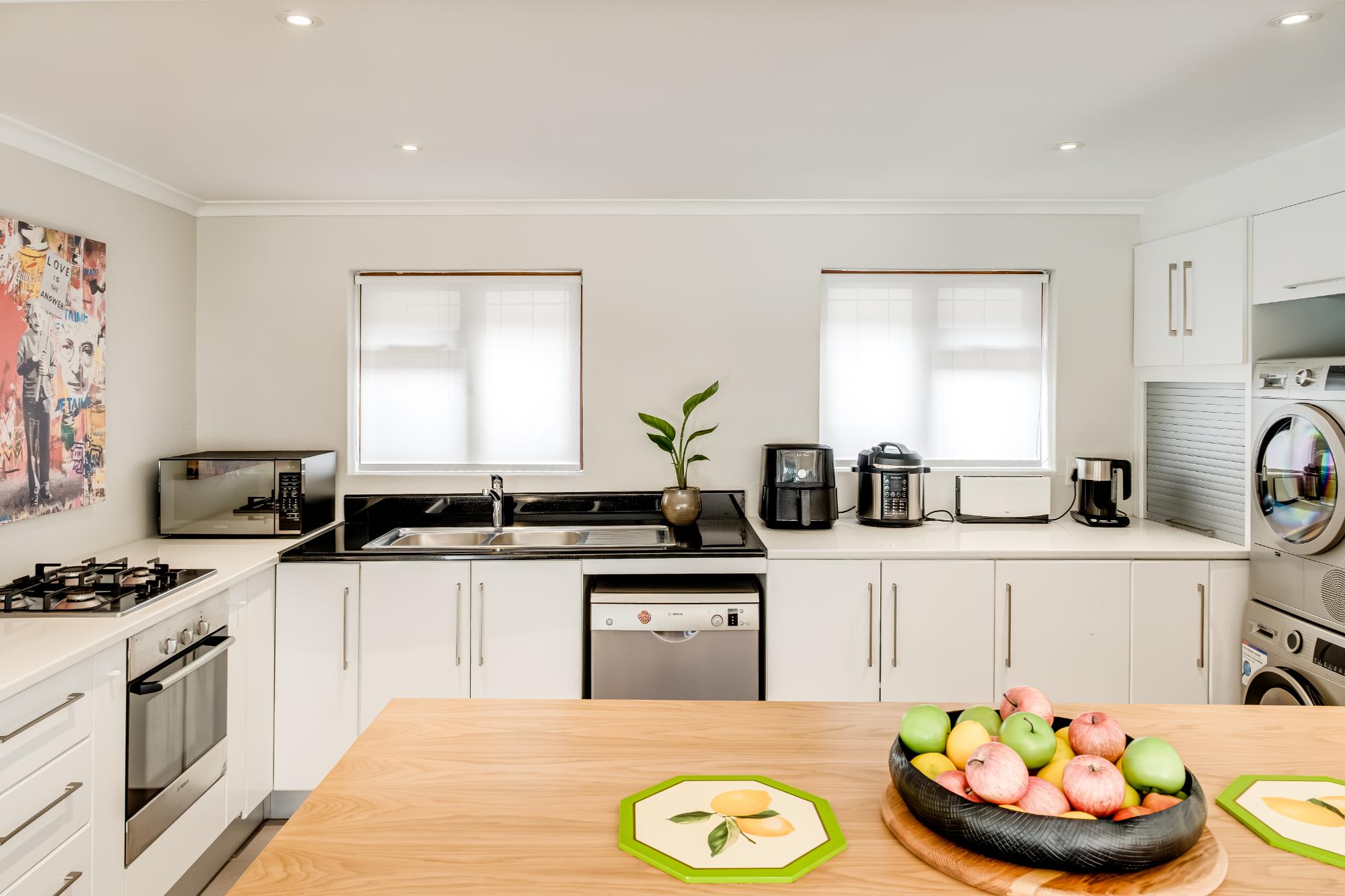 property_995234e2-4fab-4d07-88ee-832e664b8dbc_11