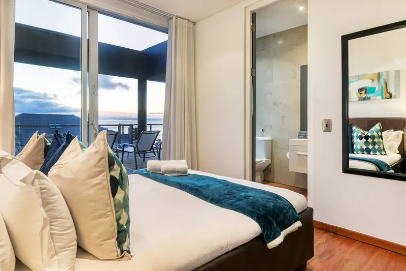 Strathmore House in Camps Bay – photo 28