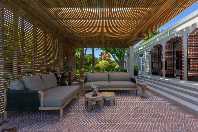 Constantia Lush in Constantia – photo 17