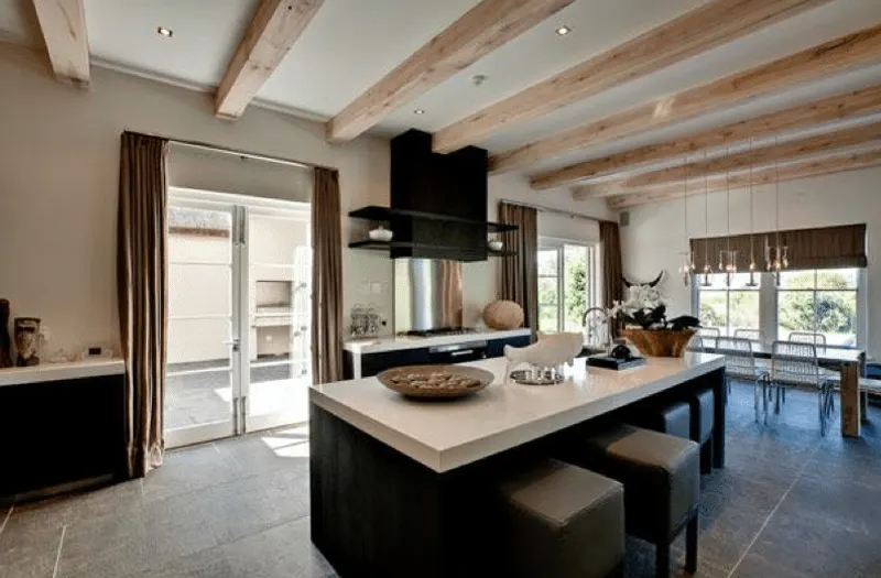Monterey Mansion in Bel Ombre – photo 24