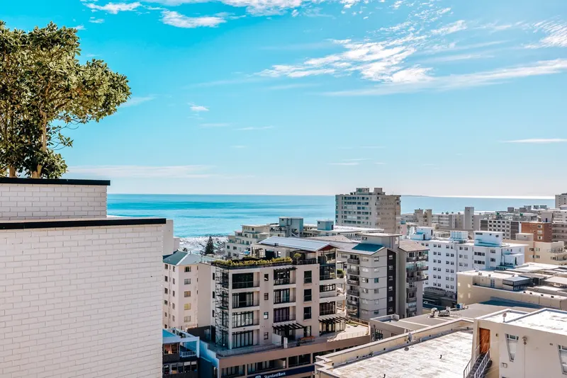 Plush Penthouse in Sea Point – photo 16