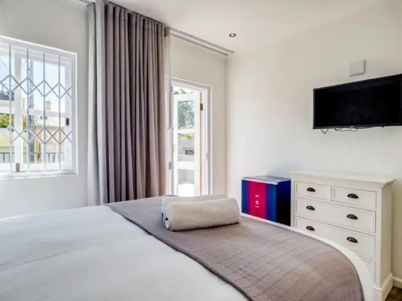 De Waterkant Townhouse in Green Point – photo 11
