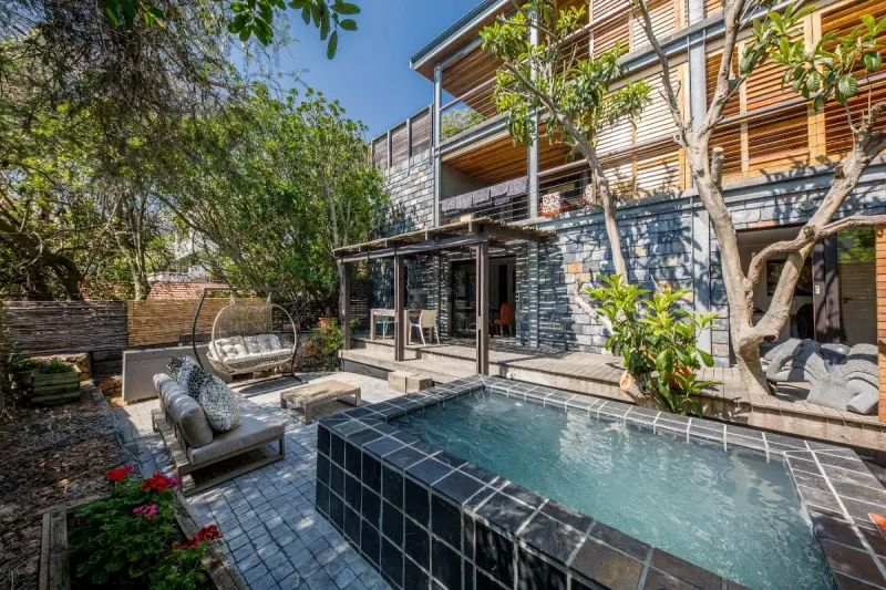 17 Geneva Lower in Camps Bay – photo 40