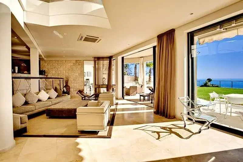 De Wet Grand in Fresnaye – photo 4
