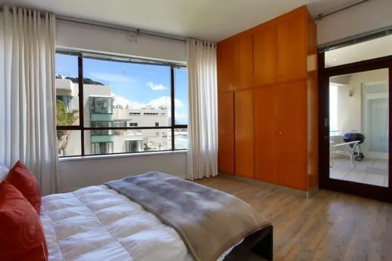 Valhalla Apartment in Clifton – photo 9