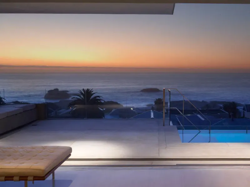 Bakoven Penthouse in Camps Bay – photo 16