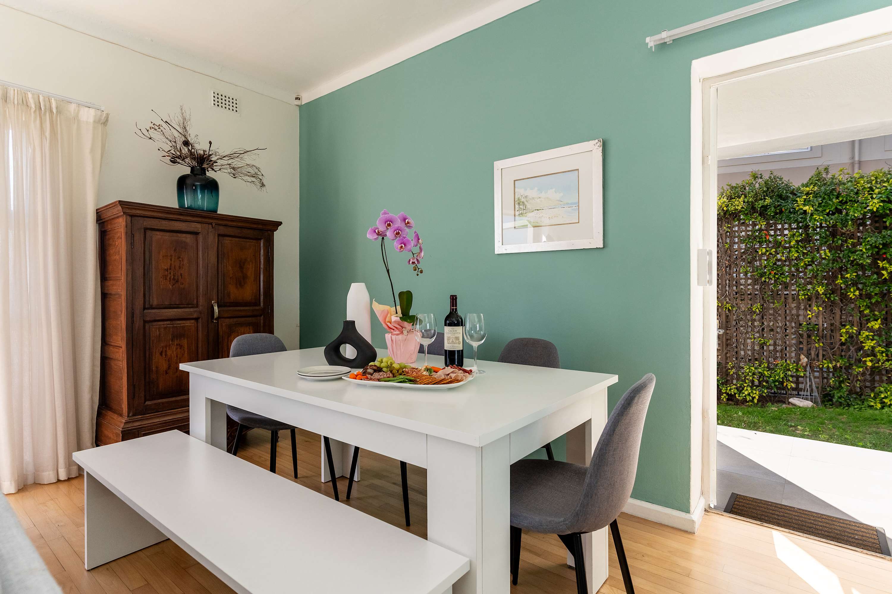 property_9b09192a-c281-4d53-9d09-95ecdc6a29e2_8