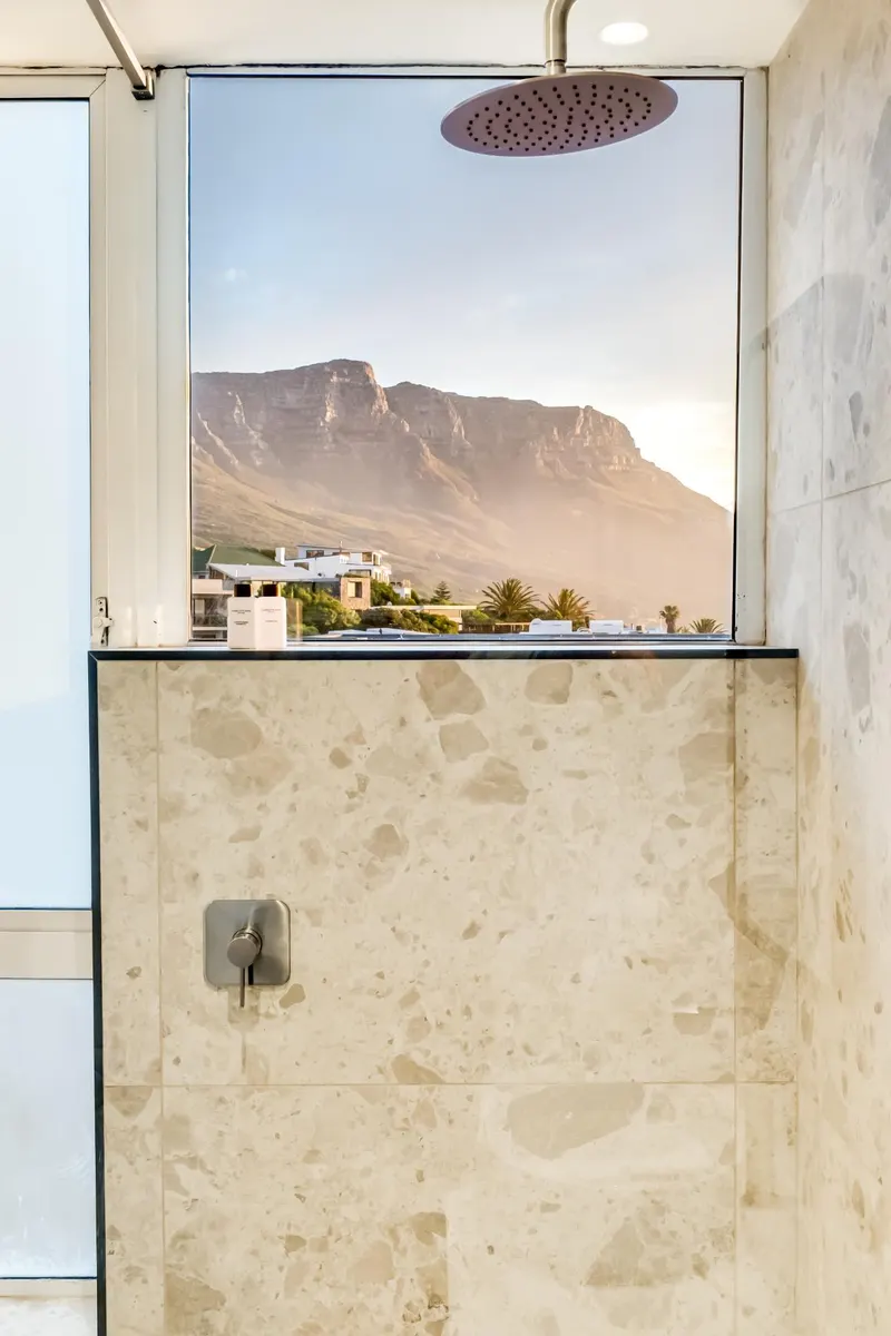 Sapphire Tide Pent in Camps Bay – photo 29
