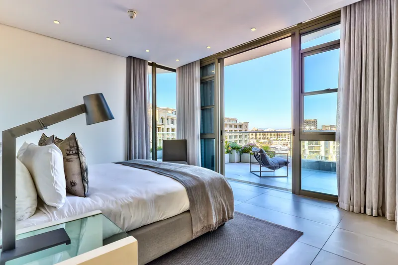 601B Pent in V&A Waterfront – photo 7