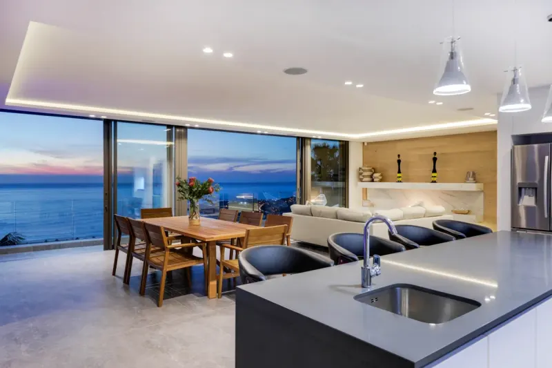 Skyline Main in Camps Bay – photo 15